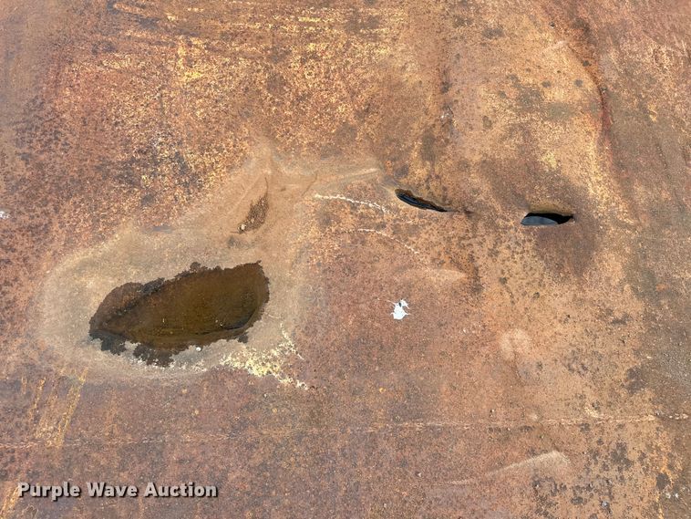 image for item OM9948 Trench box