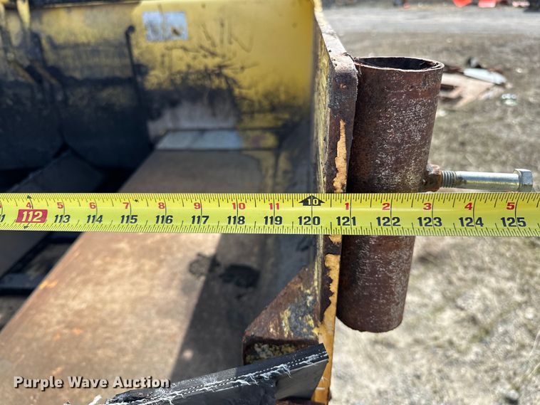 image for item OM9949 2014 Bomag CR362 paver