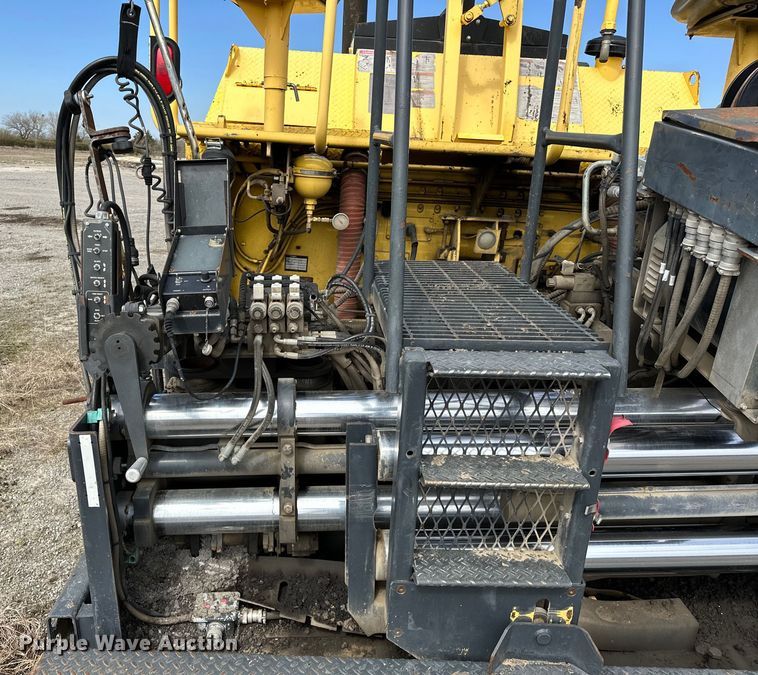 image for item OM9949 2014 Bomag CR362 paver