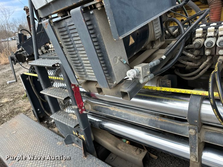 image for item OM9949 2014 Bomag CR362 paver