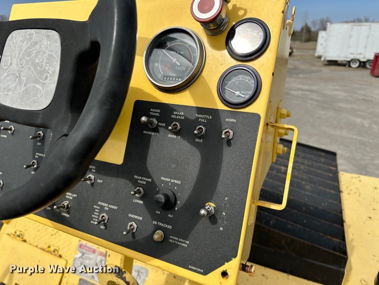 image for item OM9949 2014 Bomag CR362 paver
