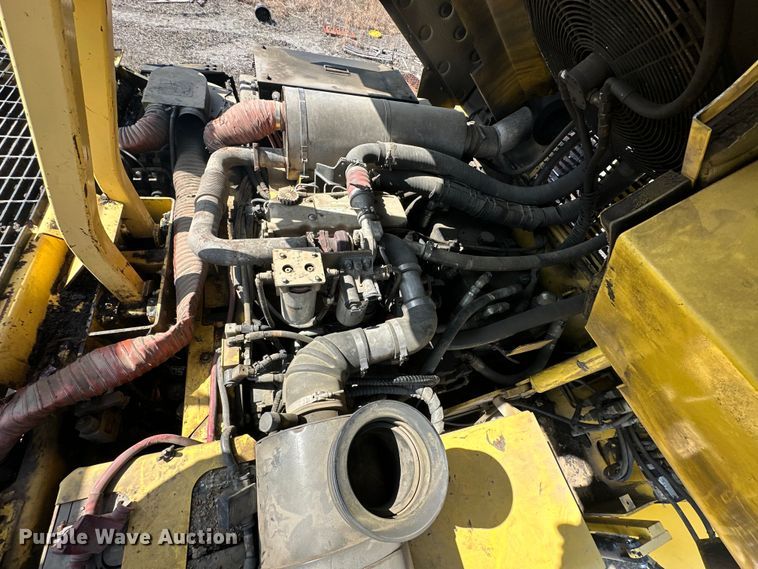 image for item OM9949 2014 Bomag CR362 paver