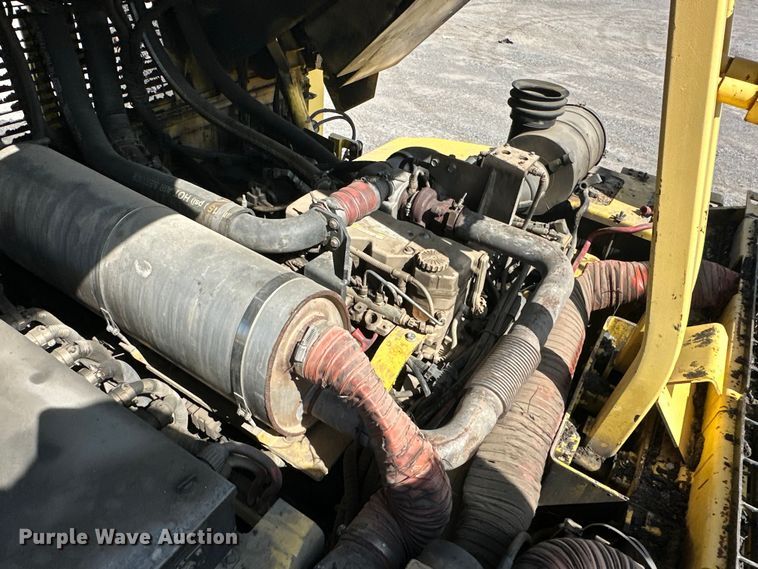 image for item OM9949 2014 Bomag CR362 paver