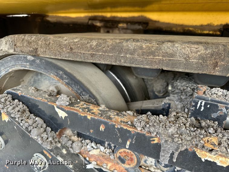 image for item OM9949 2014 Bomag CR362 paver