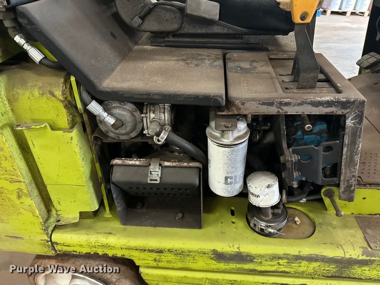 image for item OM9954 Clark GCS20MB forklift