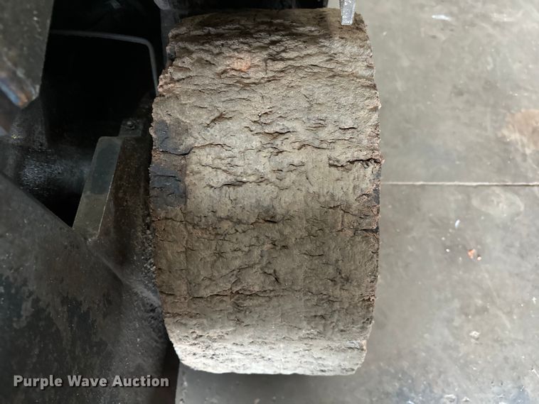 image for item OM9954 Clark GCS20MB forklift