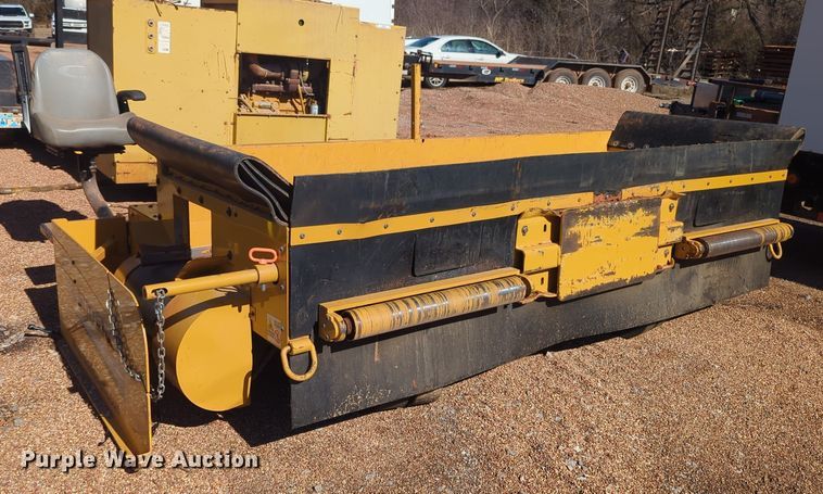 image for item OM9958 RoadWidener  FH-R skid steer road widener