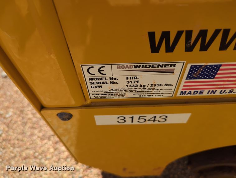 image for item OM9958 RoadWidener  FH-R skid steer road widener