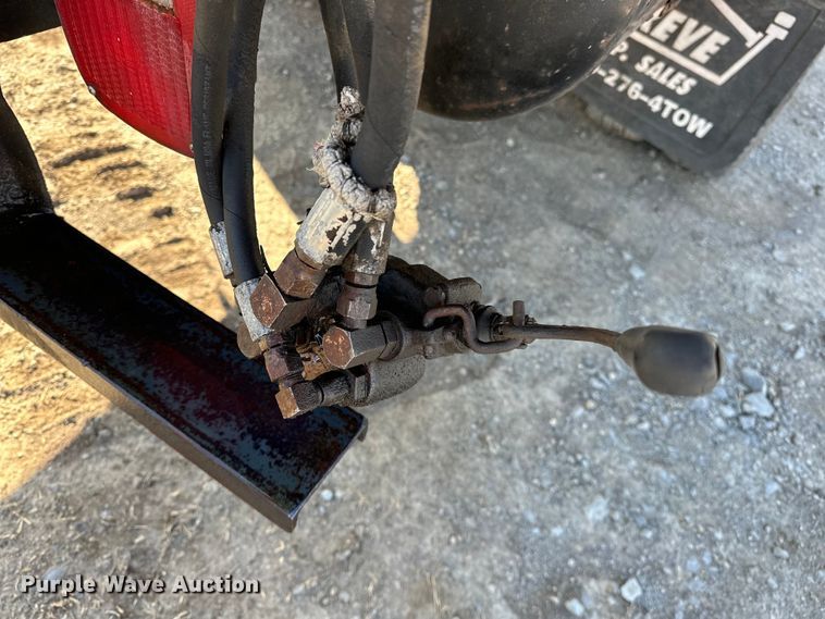 image for item OM9959 1997 Ford F450 Super Duty bucket truck