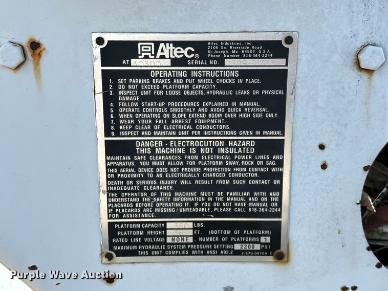 image for item OM9959 1997 Ford F450 Super Duty bucket truck