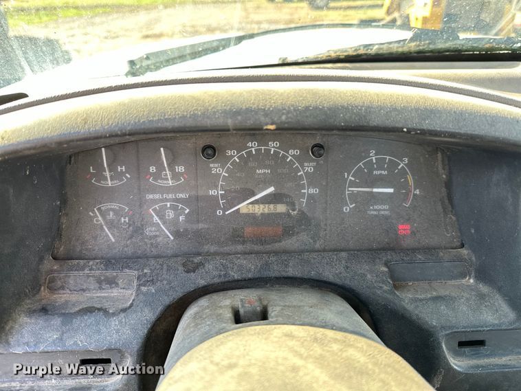 image for item OM9959 1997 Ford F450 Super Duty bucket truck