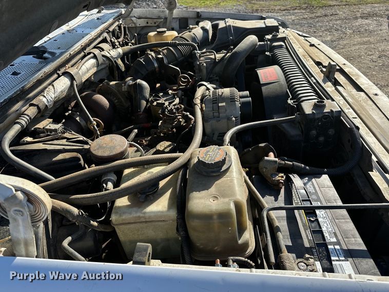 image for item OM9959 1997 Ford F450 Super Duty bucket truck