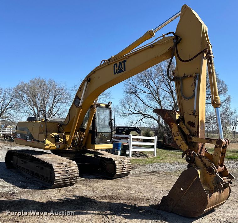 image for item OM9961 1994 Caterpillar  320L excavator