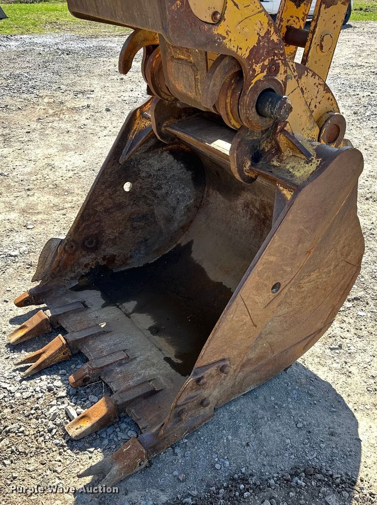 image for item OM9961 1994 Caterpillar  320L excavator