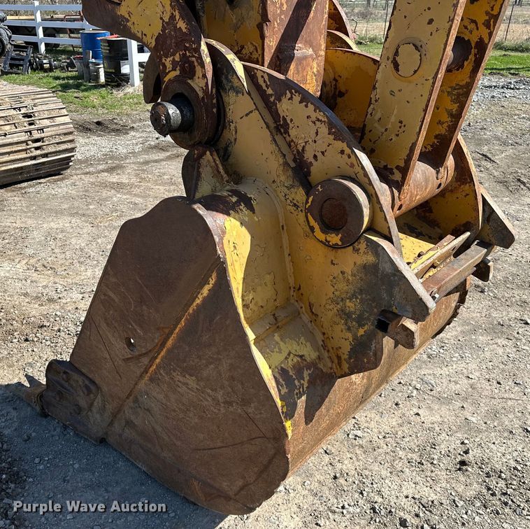image for item OM9961 1994 Caterpillar  320L excavator