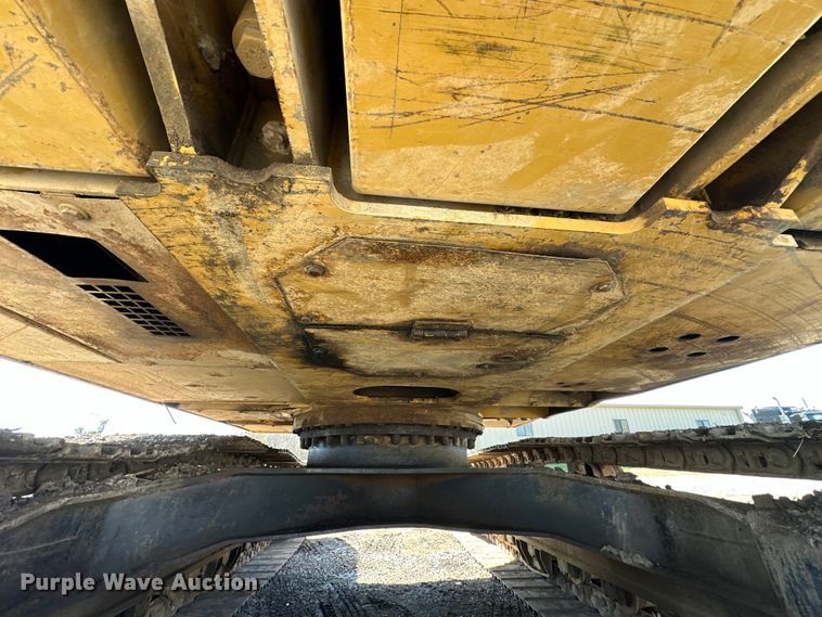 image for item OM9961 1994 Caterpillar  320L excavator