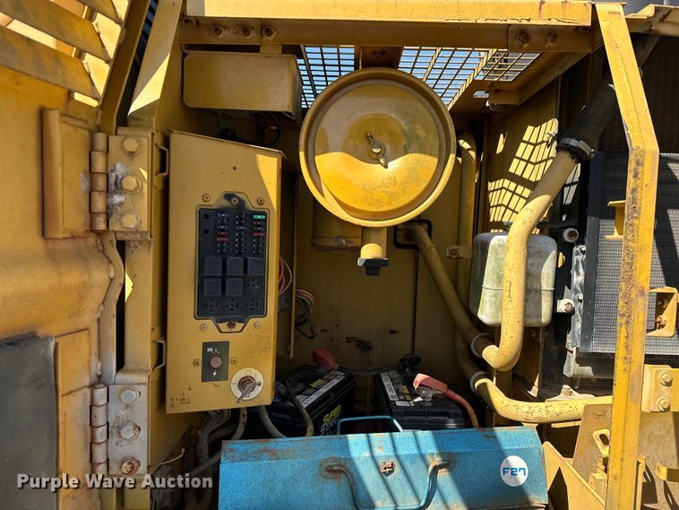 image for item OM9961 1994 Caterpillar  320L excavator