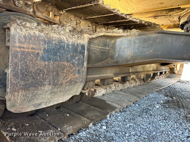 image for item OM9961 1994 Caterpillar  320L excavator