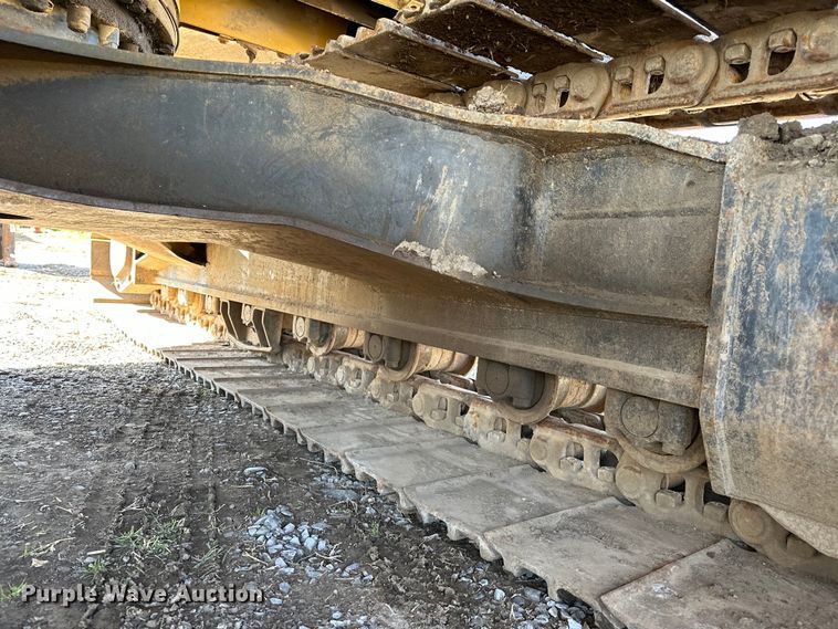 image for item OM9961 1994 Caterpillar  320L excavator