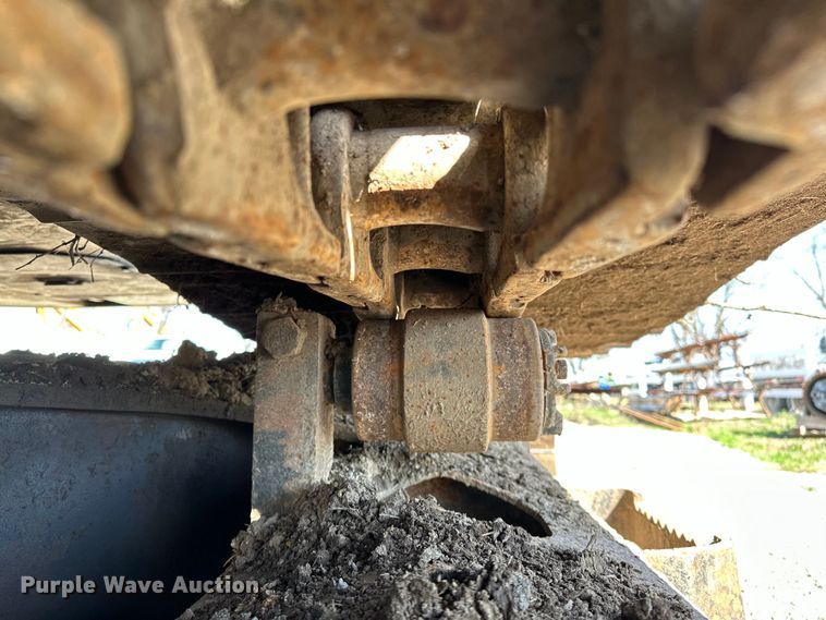 image for item OM9961 1994 Caterpillar  320L excavator