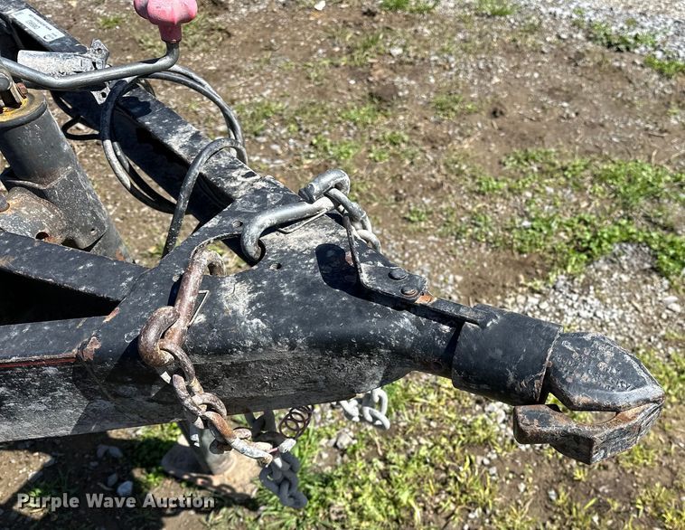 image for item OM9963 2015 Maxey  utility trailer