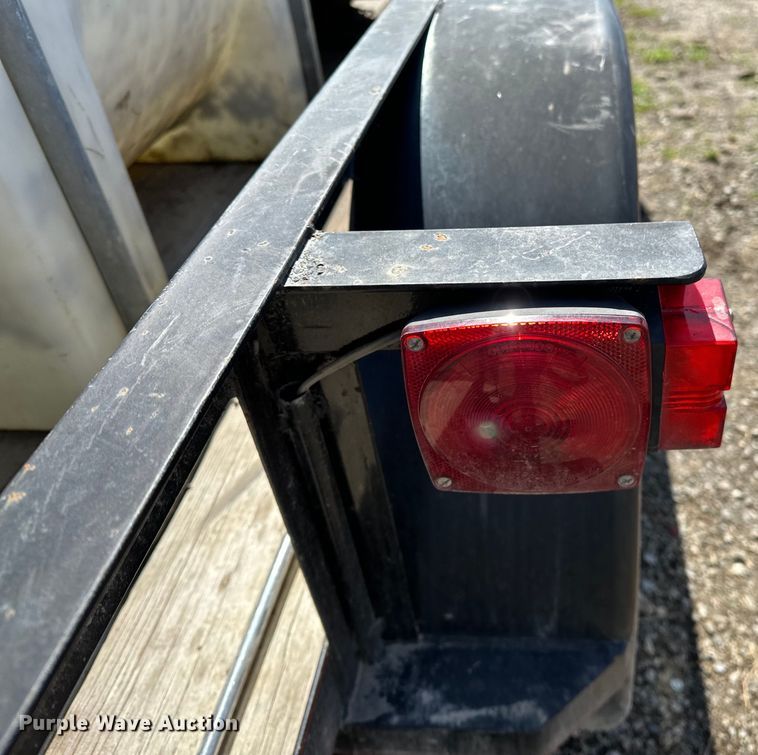 image for item OM9963 2015 Maxey  utility trailer