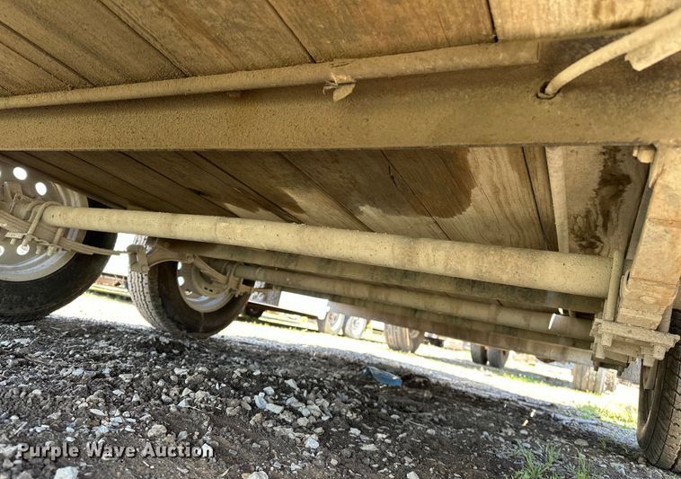 image for item OM9963 2015 Maxey  utility trailer