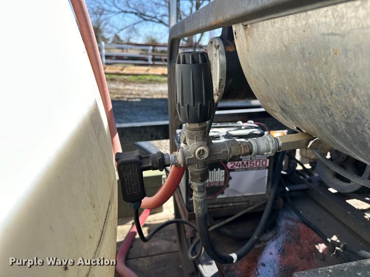 image for item OM9963 2015 Maxey  utility trailer