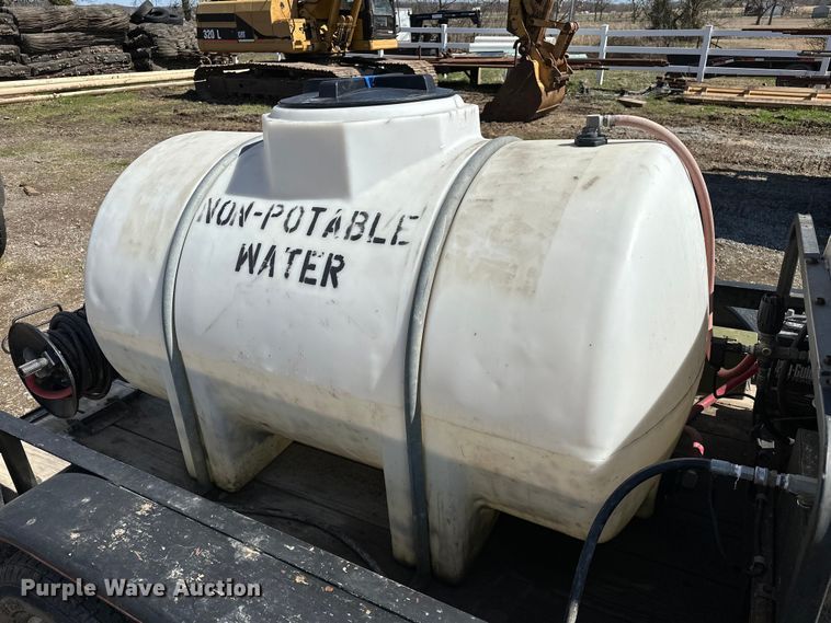 image for item OM9963 2015 Maxey  utility trailer