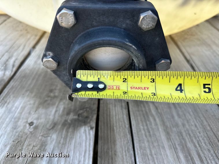 image for item OM9963 2015 Maxey  utility trailer