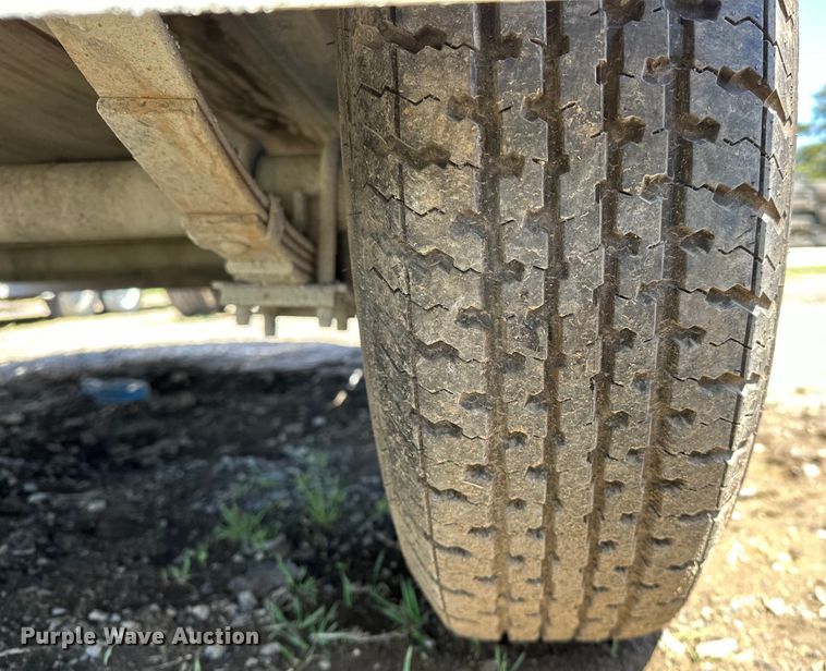 image for item OM9963 2015 Maxey  utility trailer