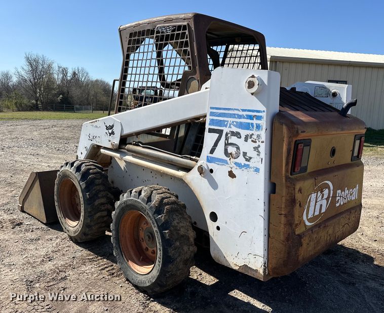 image for item OM9964 2001 Bobcat 763 skid steer loader