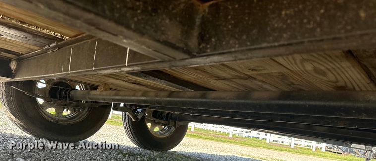 image for item OM9972 1999 PJ utility trailer