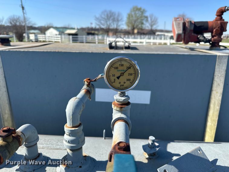 image for item OM9972 1999 PJ utility trailer