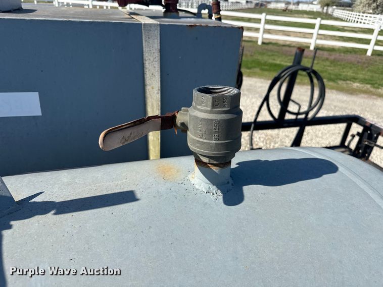 image for item OM9972 1999 PJ utility trailer