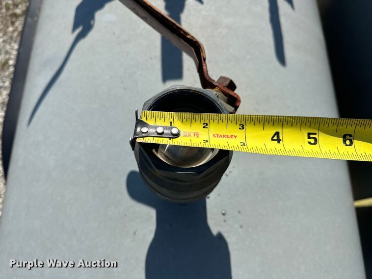 image for item OM9972 1999 PJ utility trailer