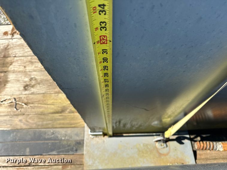 image for item OM9972 1999 PJ utility trailer