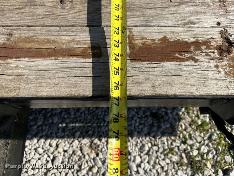 image for item OM9972 1999 PJ utility trailer