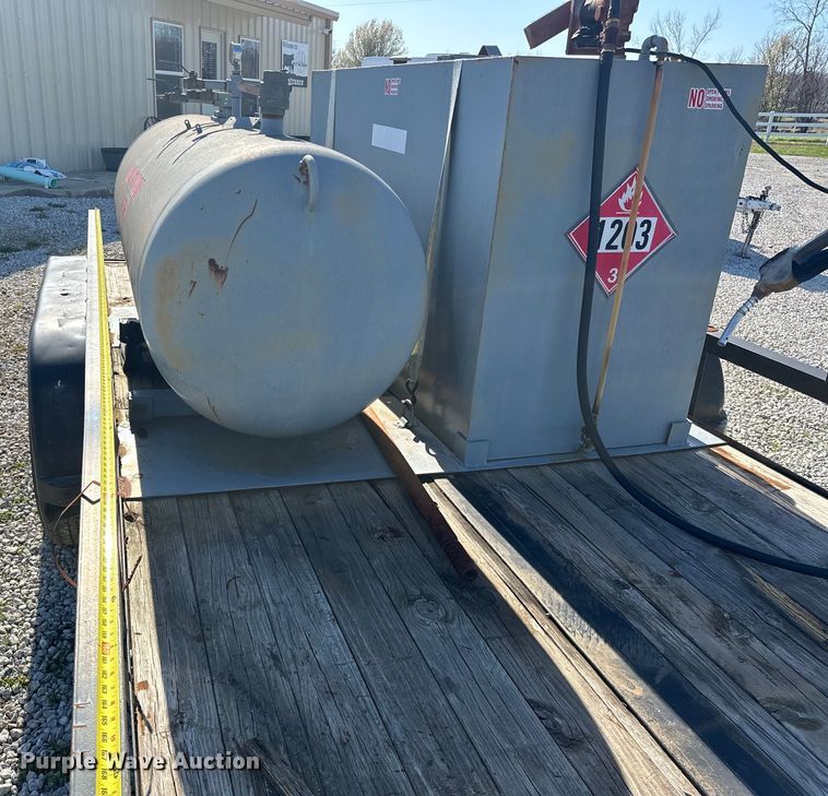 image for item OM9972 1999 PJ utility trailer