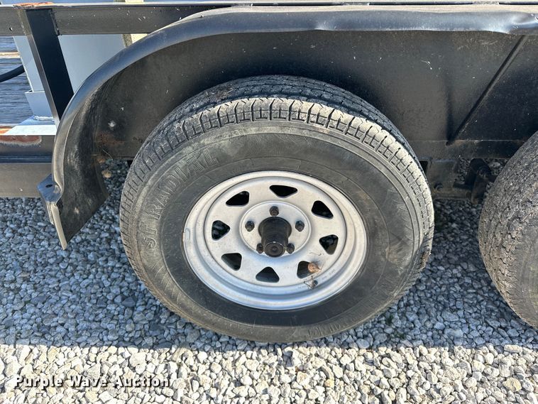 image for item OM9972 1999 PJ utility trailer