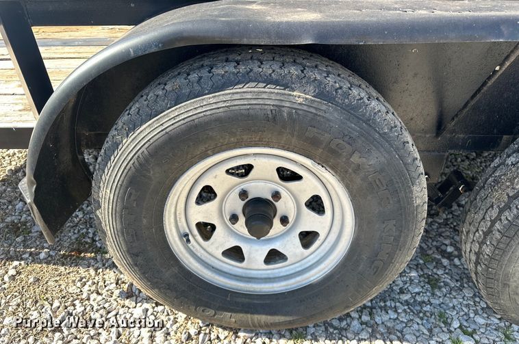 image for item OM9972 1999 PJ utility trailer