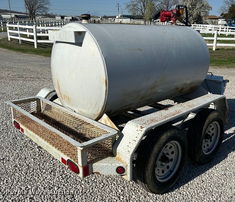 image for item OM9973 Gasoline fuel trailer