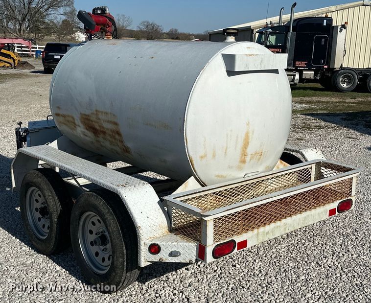 image for item OM9973 Gasoline fuel trailer