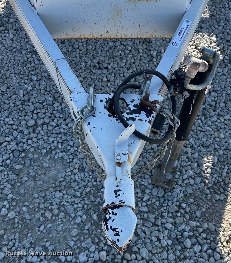 image for item OM9973 Gasoline fuel trailer