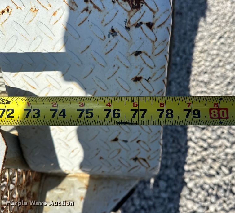 image for item OM9973 Gasoline fuel trailer