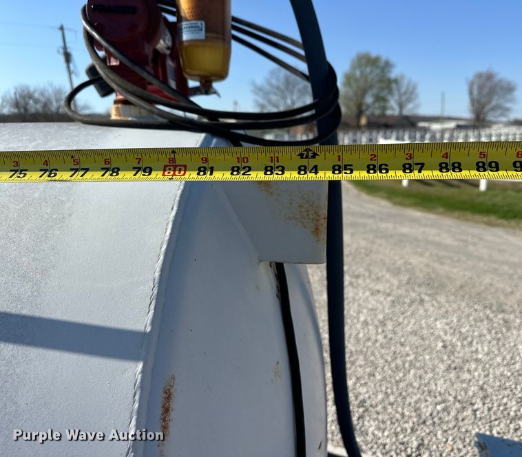 image for item OM9973 Gasoline fuel trailer