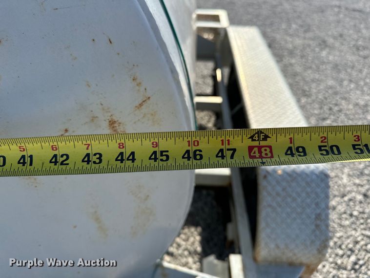 image for item OM9973 Gasoline fuel trailer