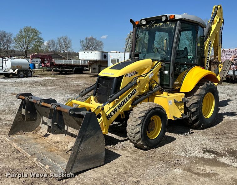 image for item OM9983 2010 New Holland  B95B backhoe