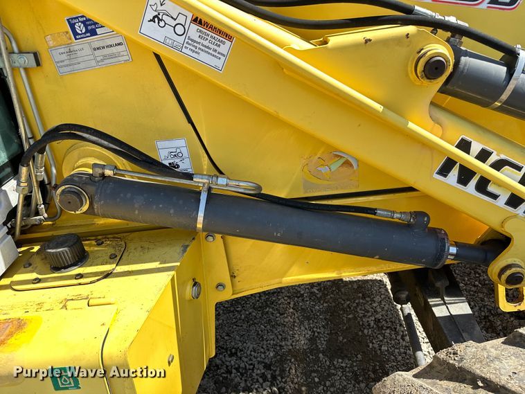 image for item OM9983 2010 New Holland  B95B backhoe