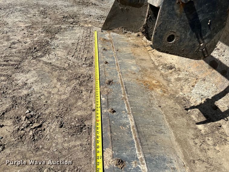 image for item OM9983 2010 New Holland  B95B backhoe